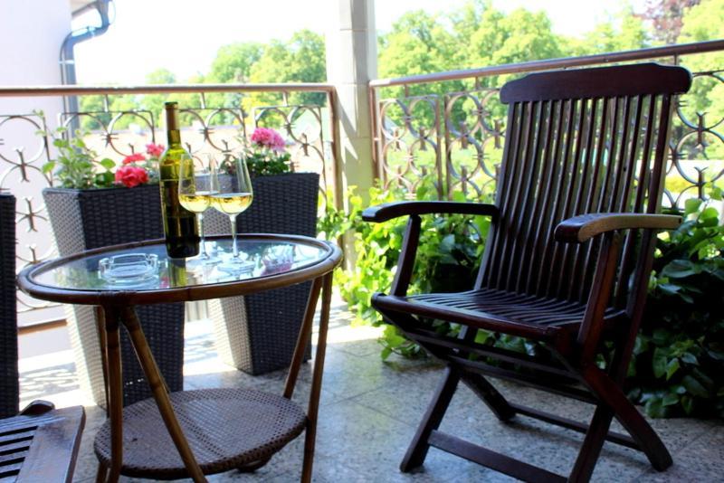 Apartmanovy Dom Stummerova Topoľčany Buitenkant foto